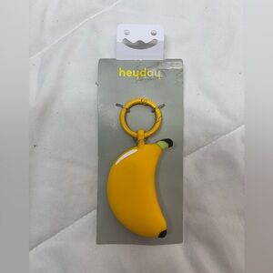 NWT Heyday Banana Keychain Apple AirTag Holder clip